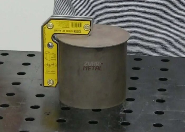 Magnet uhlový polohovateľný MLD600 Strong Hand